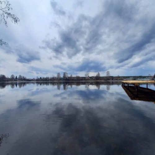 Новый шикарный Коттедж Новая Усадьба город Березовский 500м2 на берегу озера.